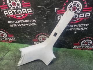 Запчасть обшивка стойки кузова задняя правая AUDI A4