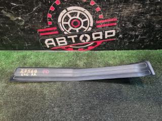 Запчасть накладка на порог задняя правая BMW 318I