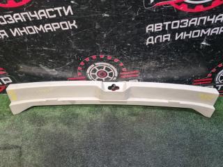 Накладка багажника TOYOTA IPSUM 09.2003