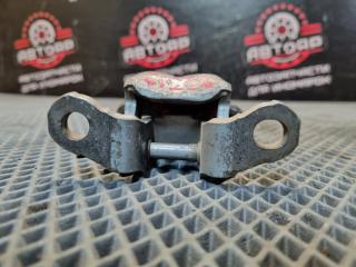 Петля двери задняя правая HR-V 1999 GH4 D16A