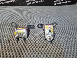 Запчасть петля двери задняя правая HONDA CR-V 2006