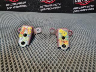 Запчасть петля двери передняя левая HONDA FIT 2002