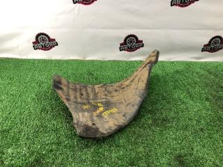 Подкрылок задний левый NISSAN ELGRAND 2000