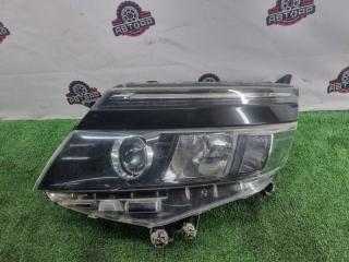 Запчасть фара передняя левая TOYOTA VOXY 2014