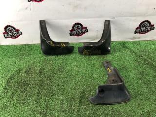 Брызговик TOYOTA CAMRY 2008