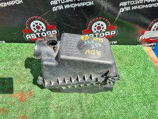 Корпус воздушного фильтра TOYOTA AVENSIS 2005