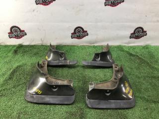 Брызговик TOYOTA CORONA 1992