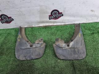 Брызговик передний TOYOTA LITEACE NOAH 2001