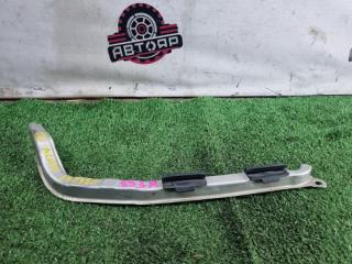 Запчасть планка под фару правая TOYOTA HARRIER 2001.07