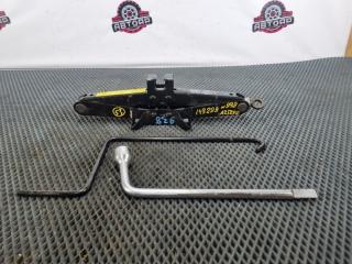 Домкрат TOYOTA AVENSIS 2006