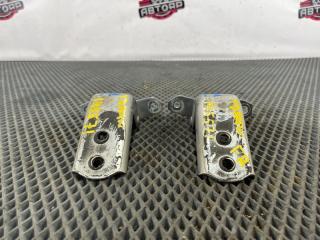 Запчасть петля двери передняя правая SUZUKI ESCUDO 2008