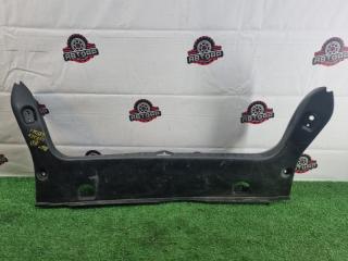 Накладка багажника TOYOTA AVENSIS 2006