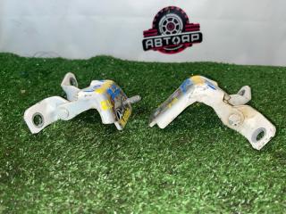 Петля двери задняя левая AXELA 2014 BM5FS P5-VPS