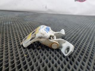 Петля двери передняя левая AXELA 2014 BM5FS P5-VPS