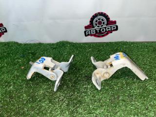 Петля двери задняя правая AXELA 2014 BM5FS P5-VPS