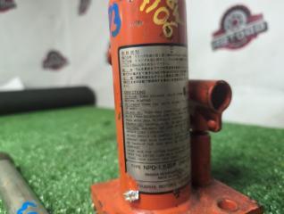 Домкрат DELICA 1997 PE8W 4M40-T