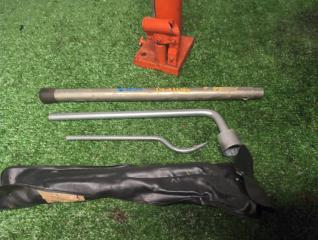 Домкрат DELICA 1997 PE8W 4M40-T