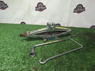 Домкрат CORONA PREMIO 1999 ST210 3S-FSE