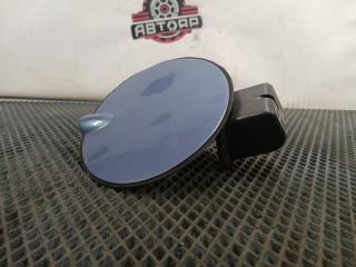 Запчасть лючок топливного бака SUBARU TRAVIQ 2004