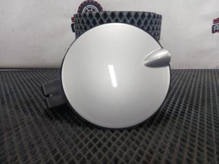 Запчасть лючок топливного бака SUBARU TRAVIQ 2004