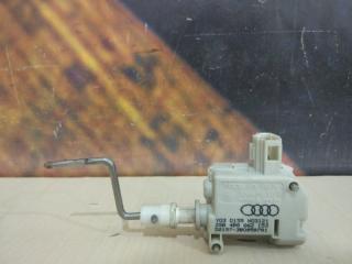 Замок лючка бензобака AUDI Allroad 2003