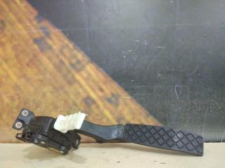 Педаль газа Volkswagen Touareg 2004