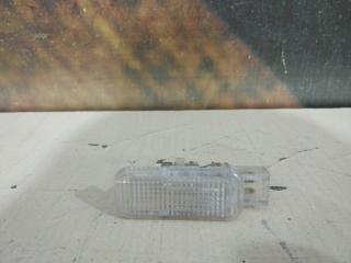 Фото запчасти плафон салона AUDI A8 2004 контрактная запчасть Запчасть плафон салона AUDI A8 2004