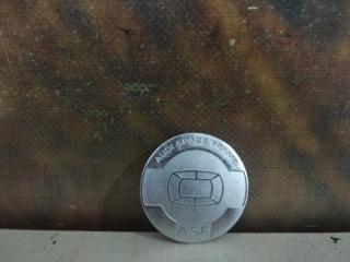 Фото запчасти эмблема AUDI A8 2004 контрактная запчасть Запчасть эмблема AUDI A8 2004