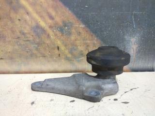 Кронштейн двигателя AUDI Allroad 2002