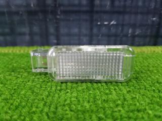 Плафон салона AUDI A6 2003 контрактная Плафон салона AUDI A6 2003