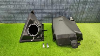 Корпус воздушного фильтра AUDI A6 2003