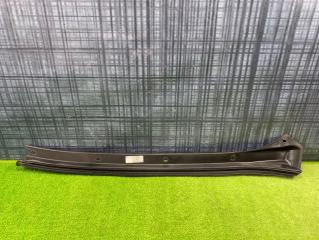 Фото запчасти молдинг лобового стекла передний правый Cadillac Escalade 2004 контрактная запчасть Запчасть молдинг лобового стекла передний правый Cadillac Escalade 2004