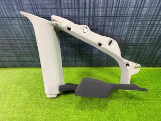 Обшивка салона правая Volkswagen Passat 2004