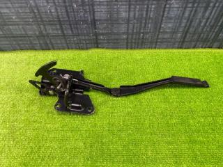 Замок капота AUDI Allroad 2003 контрактная Замок капота AUDI Allroad 2003