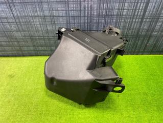 Корпус воздушного фильтра AUDI Allroad 2004