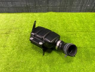 Резонатор воздушного фильтра AUDI A6 2002 контрактная Резонатор воздушного фильтра AUDI A6 2002