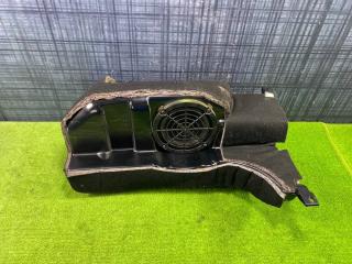 Сабвуфер AUDI Allroad 2002