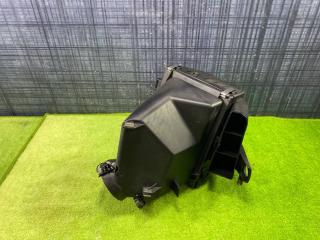 Корпус воздушного фильтра AUDI Allroad 2003