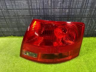 Фонарь правый AUDI A4 Avant 2006