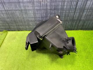 Корпус воздушного фильтра AUDI Allroad 2004