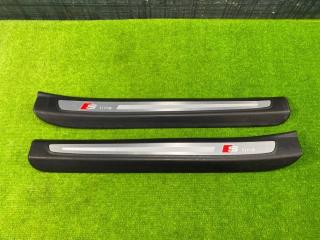 Комплект накладок на порог передний AUDI Q7 2008