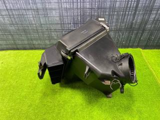 Корпус воздушного фильтра AUDI Allroad 2004