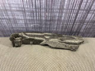 Пыльник крыла правый AUDI Allroad 2003