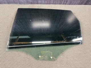 Стекло заднее левое AUDI Q5 2009