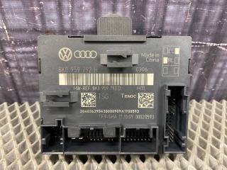 Блок управления дверьми передний левый AUDI Q5 2009