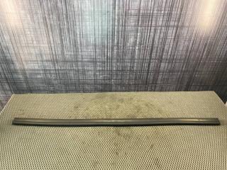 Подкапотный уплотнитель AUDI Q5 2009