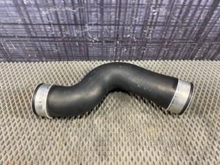 Патрубок интеркуллера Volkswagen Passat Variant 2010 контрактная Патрубок интеркуллера Volkswagen Passat Variant 2010