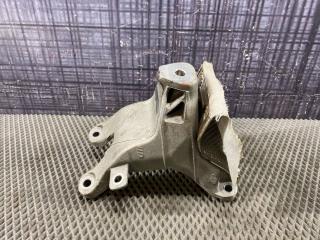 Кронштейн двигателя правый AUDI A4 Avant 2008