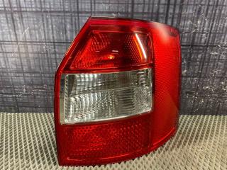 Фонарь правый AUDI A4 Avant 2002