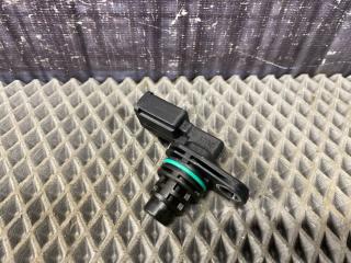 Датчик положения распредвала Volkswagen Passat 2011